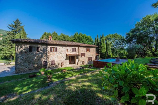 casa indipendente in vendita a Greve in Chianti in zona Lucolena in Chianti