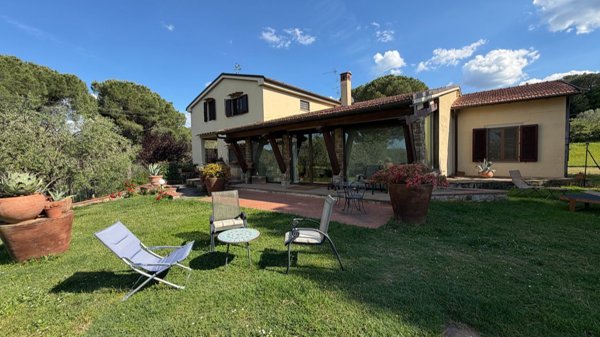 casa indipendente in vendita a Greve in Chianti in zona Chiocchio