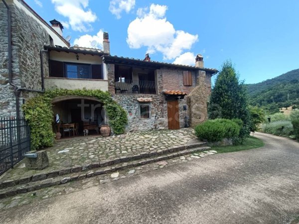 casa indipendente in vendita a Greve in Chianti