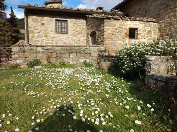 casa indipendente in vendita a Greve in Chianti in zona Strada in Chianti
