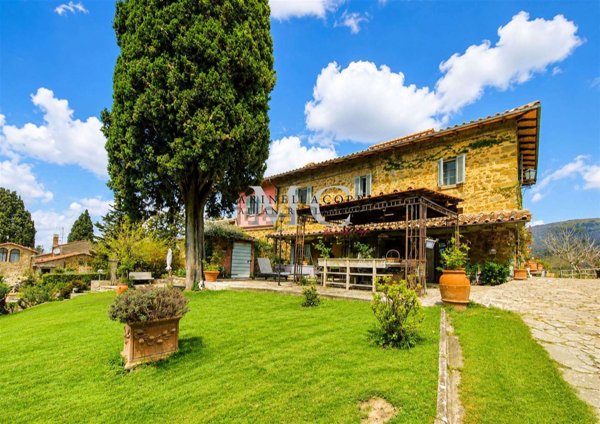 casale in vendita a Greve in Chianti