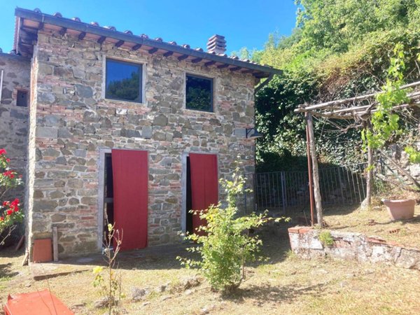 casa indipendente in vendita a Greve in Chianti in zona Dimezzano