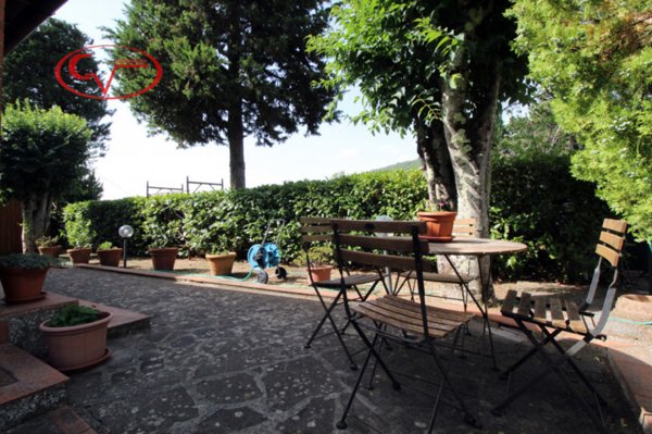 casa indipendente in vendita a Greve in Chianti in zona La Villa