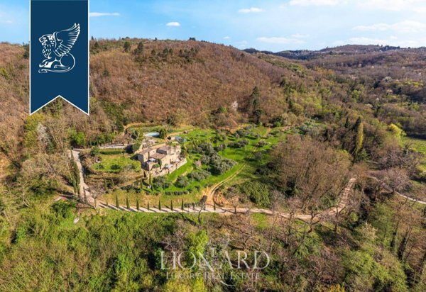 casa indipendente in vendita a Greve in Chianti in zona Pescina