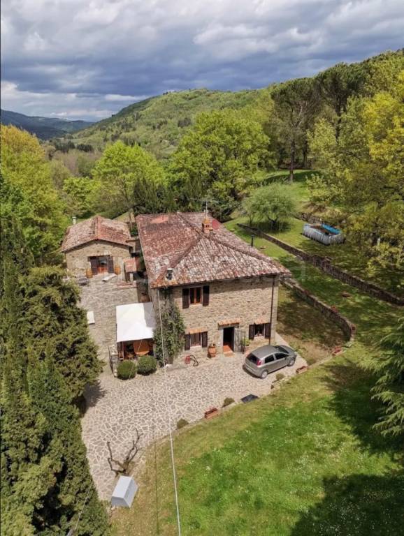 casa indipendente in vendita a Greve in Chianti in zona Montefioralle