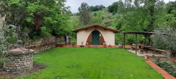 casa indipendente in vendita a Greve in Chianti in zona Montefioralle