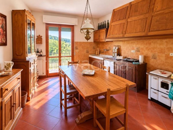 appartamento in vendita a Greve in Chianti