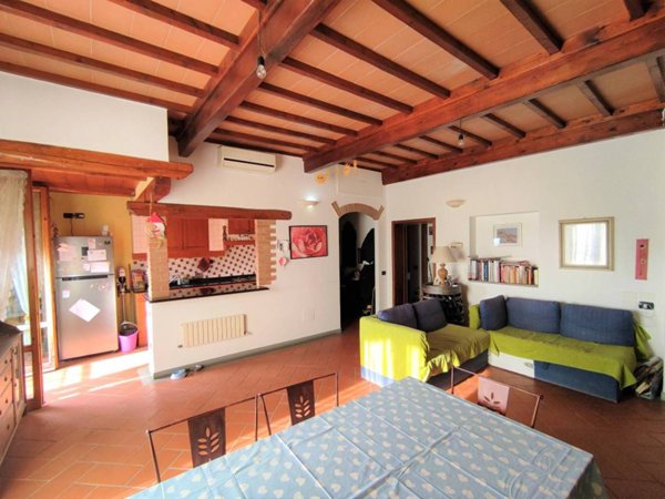 appartamento in vendita ad Impruneta in zona Pozzolatico