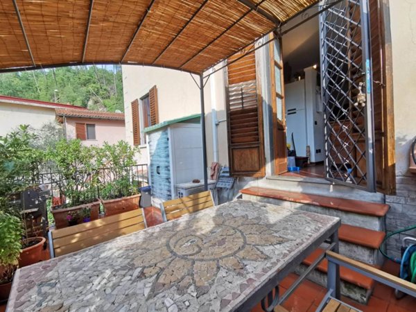 appartamento in vendita ad Impruneta in zona Falciani