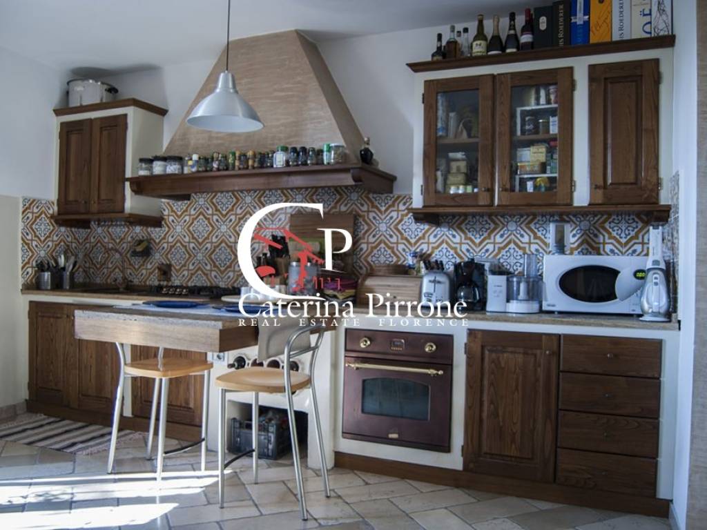 casa indipendente in vendita ad Impruneta in zona Pozzolatico