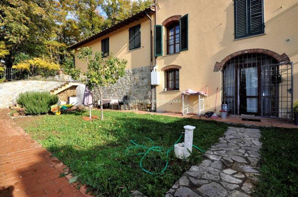 appartamento in vendita ad Impruneta in zona Falciani