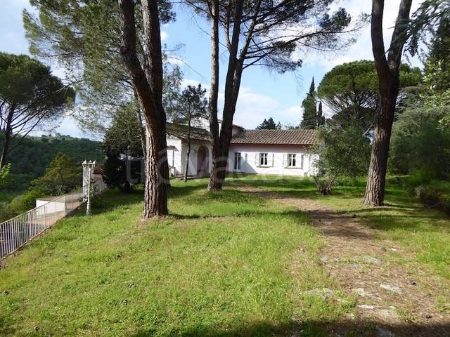 casa indipendente in vendita ad Impruneta in zona Pozzolatico