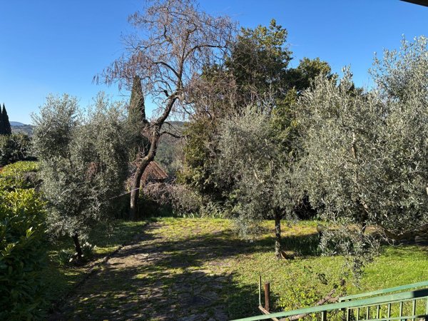 casa indipendente in vendita ad Impruneta in zona L`Ugolino