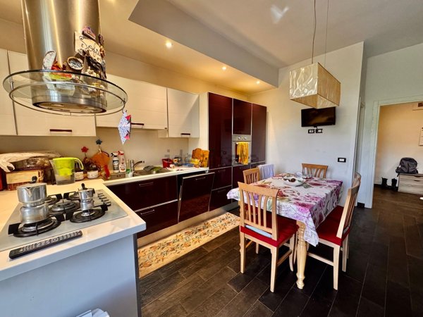 appartamento in vendita ad Impruneta in zona Tavarnuzze