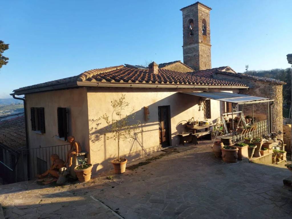 casa indipendente in vendita ad Impruneta in zona Tavarnuzze