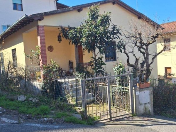casa indipendente in vendita ad Impruneta in zona Tavarnuzze