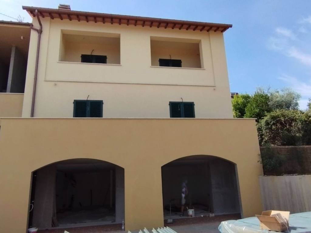 casa indipendente in vendita ad Impruneta in zona Fabbiolle