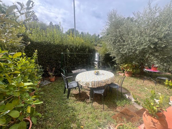 casa indipendente in vendita ad Impruneta in zona Tavarnuzze
