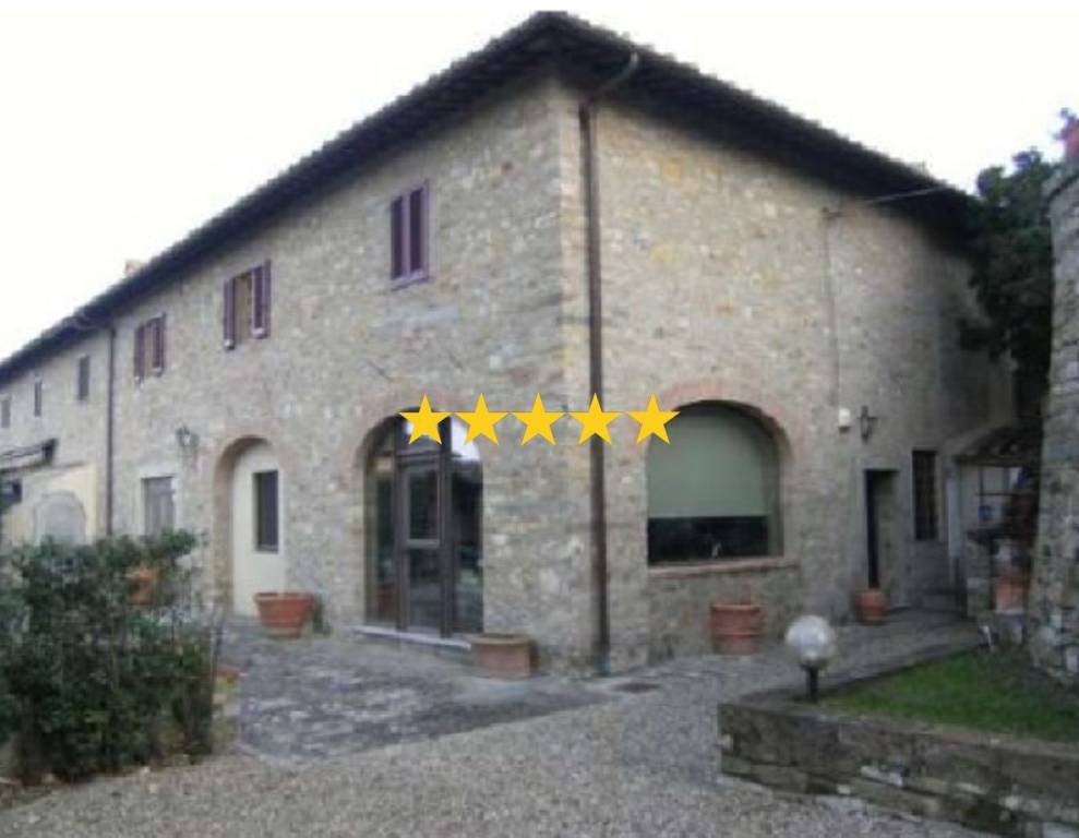 appartamento in vendita ad Impruneta in zona Pozzolatico