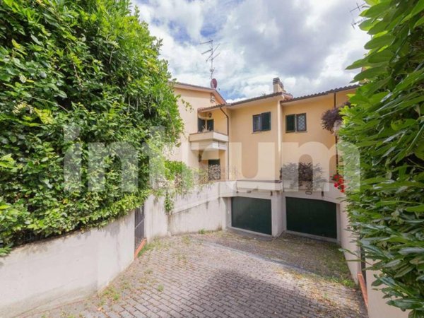 casa indipendente in vendita ad Impruneta in zona L`Ugolino