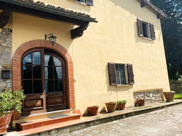 casa indipendente in vendita ad Impruneta in zona Baruffi