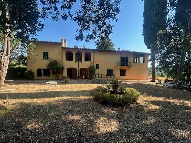 casa indipendente in vendita ad Impruneta in zona Pozzolatico
