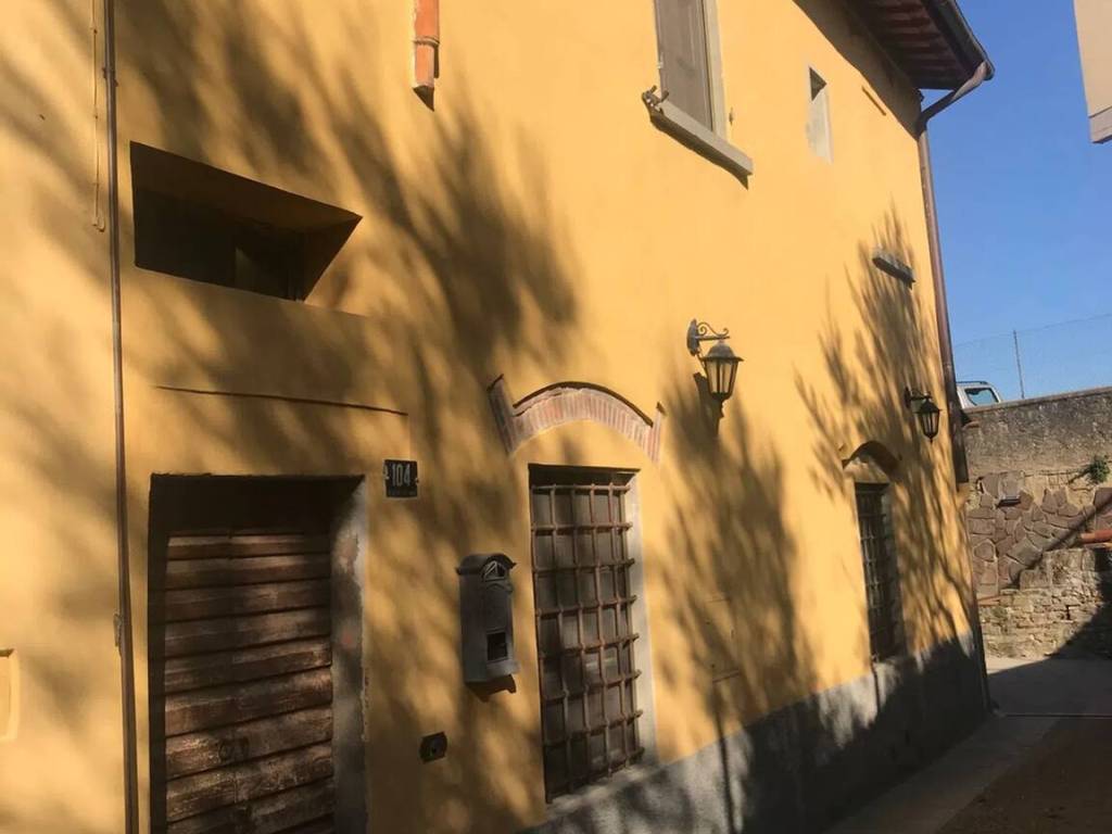 casa indipendente in vendita ad Impruneta in zona Bagnolo/Cantagallo