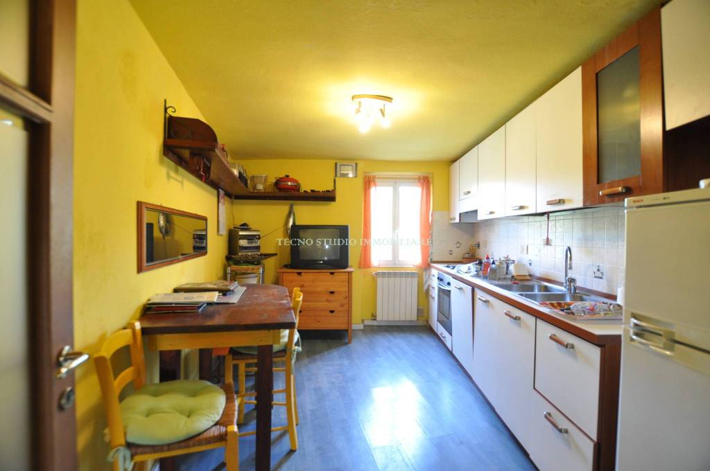 casa indipendente in vendita ad Impruneta in zona Tavarnuzze