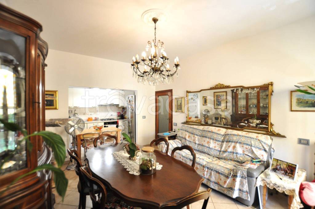 appartamento in vendita ad Impruneta in zona Tavarnuzze