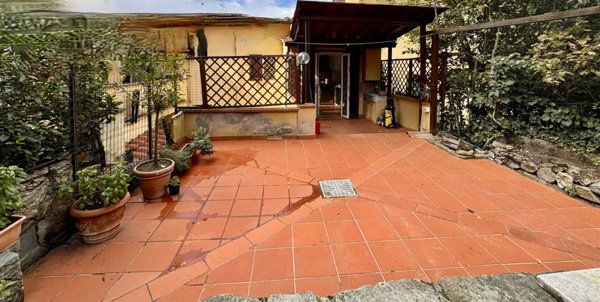 appartamento in vendita ad Impruneta in zona Tavarnuzze