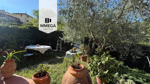 casa indipendente in vendita ad Impruneta in zona Tavarnuzze