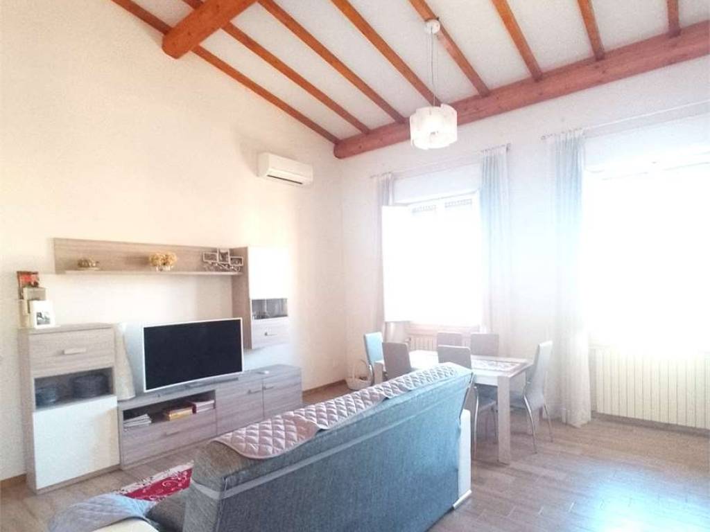 appartamento in vendita ad Impruneta in zona Tavarnuzze