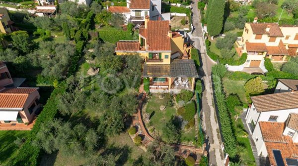 casa indipendente in vendita ad Impruneta