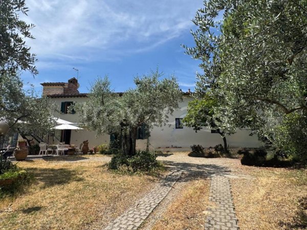 casa indipendente in vendita ad Impruneta in zona Fabbiolle