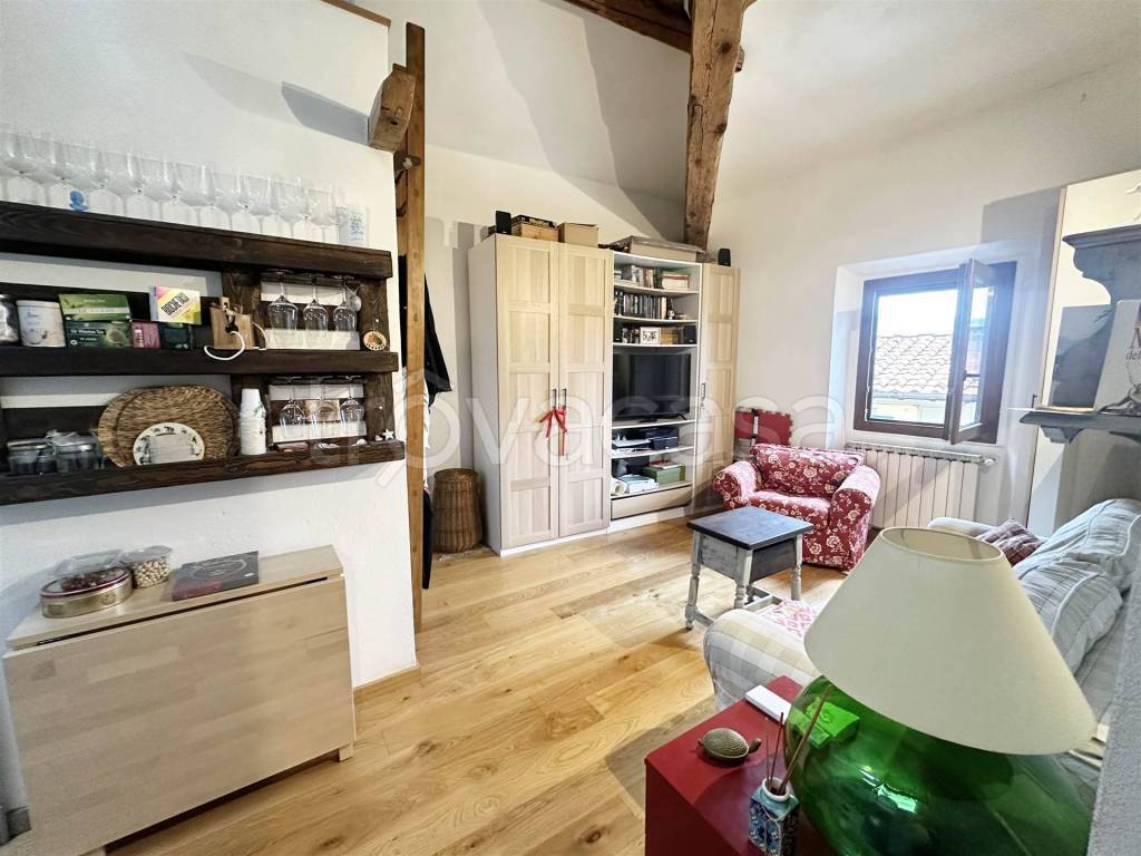 appartamento in vendita ad Impruneta in zona Tavarnuzze