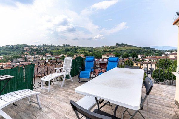 appartamento in vendita ad Impruneta in zona Tavarnuzze