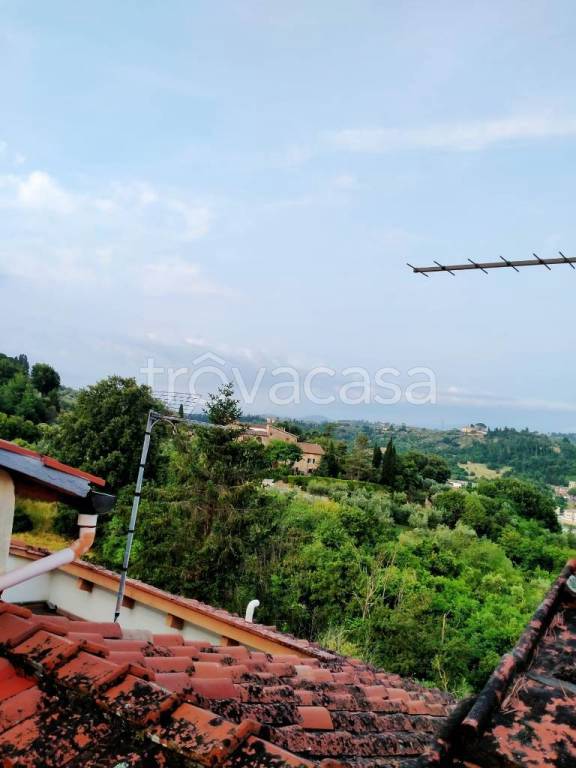 appartamento in vendita ad Impruneta in zona Tavarnuzze