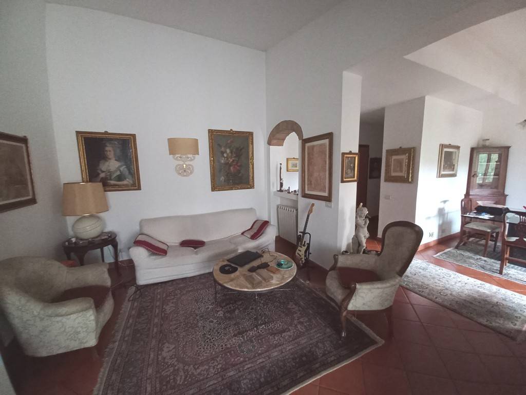 appartamento in vendita ad Impruneta in zona Falciani