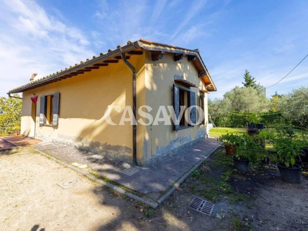 casa indipendente in vendita ad Impruneta in zona Fabbiolle