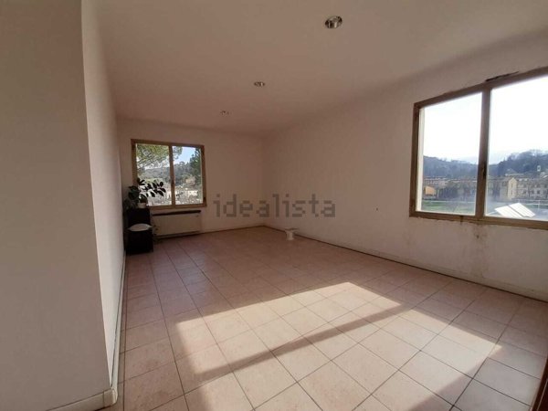 ufficio in vendita ad Impruneta in zona Tavarnuzze