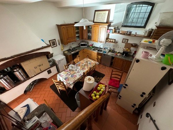 appartamento in vendita ad Impruneta in zona Tavarnuzze