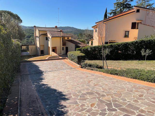 casa indipendente in vendita ad Impruneta in zona L`Ugolino