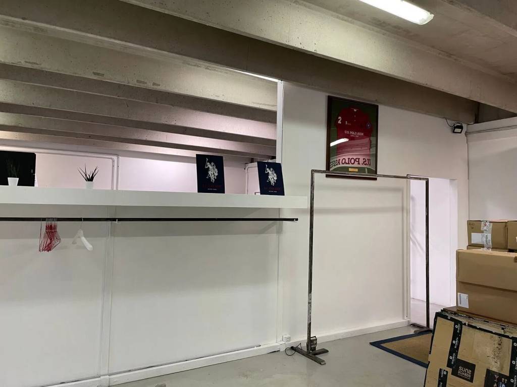 locale commerciale in vendita ad Impruneta in zona Bottai