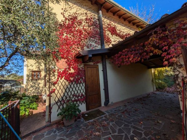 casa indipendente in vendita ad Impruneta in zona L`Ugolino