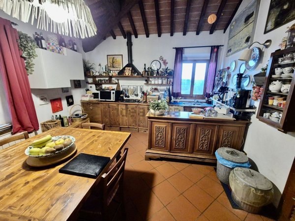 appartamento in vendita ad Impruneta in zona Pozzolatico