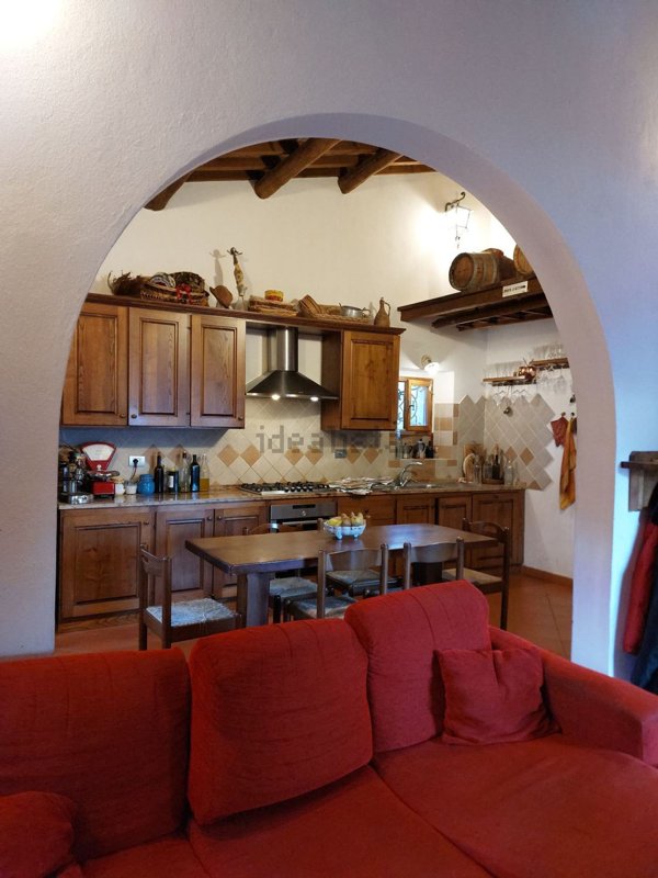 casa indipendente in vendita ad Impruneta in zona Tavarnuzze