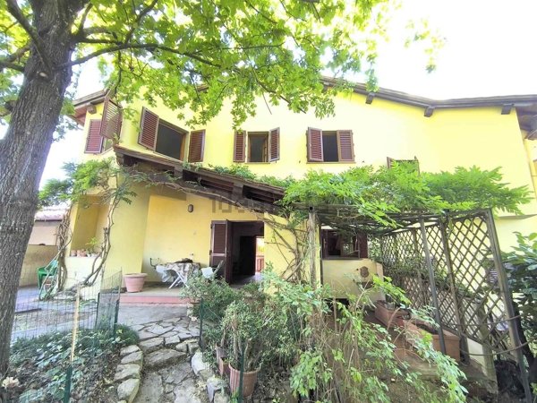 casa indipendente in vendita ad Impruneta in zona L`Ugolino