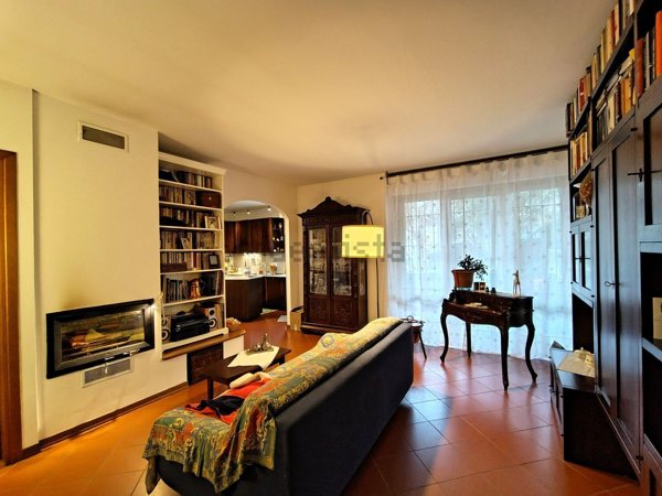 appartamento in vendita ad Impruneta in zona Falciani