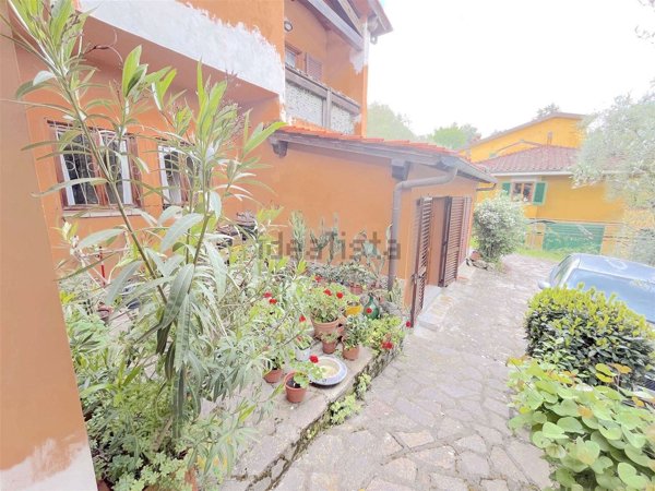 casa indipendente in vendita ad Impruneta in zona L`Ugolino