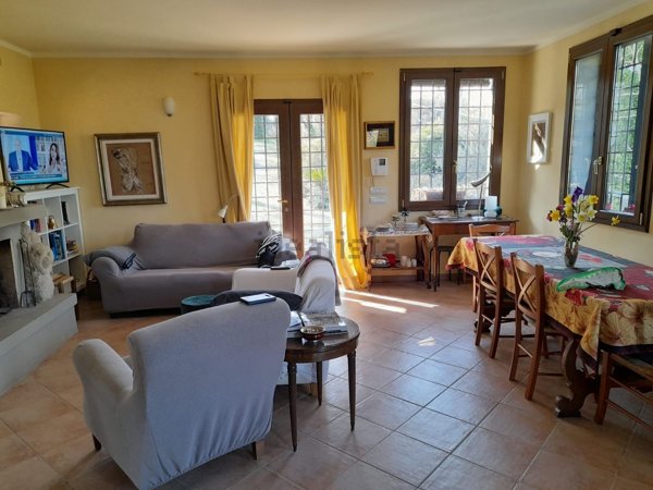 quadrivano in vendita ad Impruneta in zona Pozzolatico